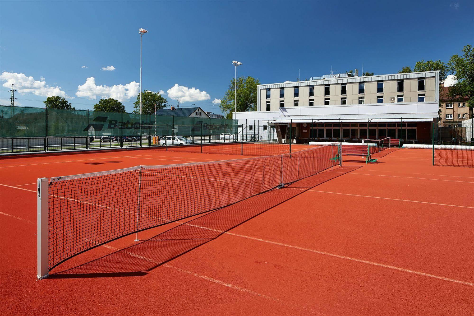 Sport & Relax Hotel Davidek 特鲁特诺夫 外观 照片